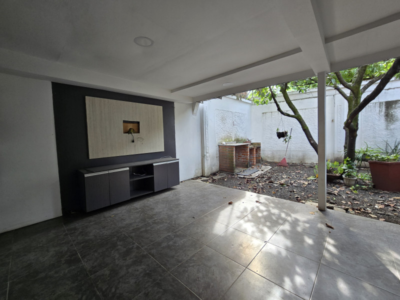 Casa En Venta - El Limonar, Cali