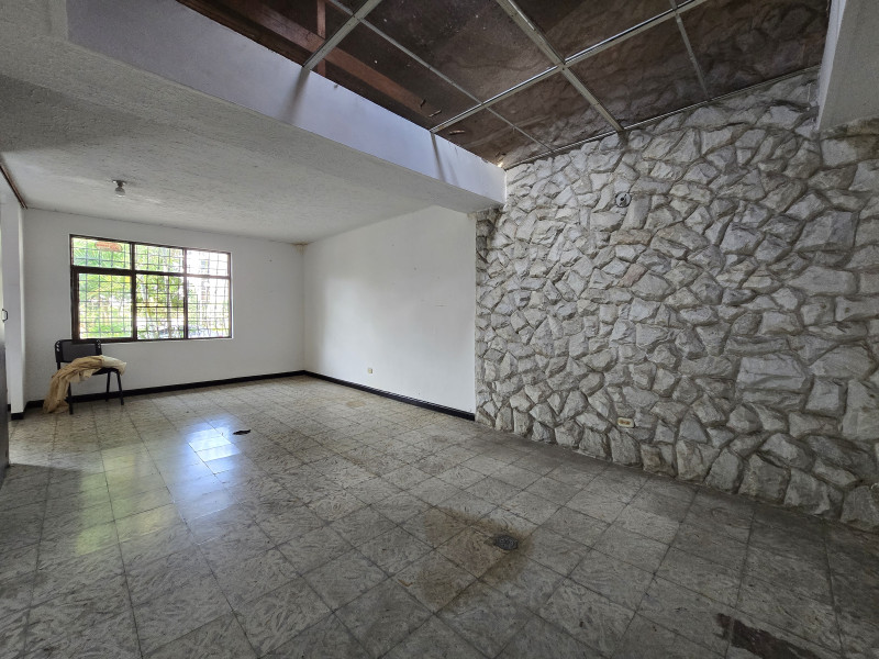 Casa En Venta - El Limonar, Cali