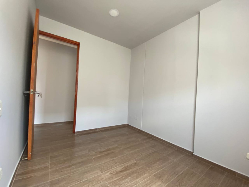 Apartamento En Venta - Bochalema, Cali