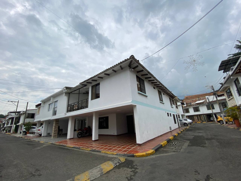 Casa En Venta - Meléndez, Cali