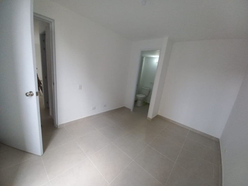 Apartamento En Arriendo - Ciudad Guabinas, Yumbo