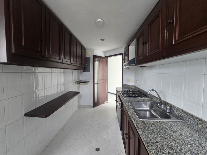 Apartamento En Venta - El Refugio, Cali