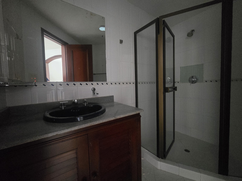 Apartamento En Venta - El Refugio, Cali