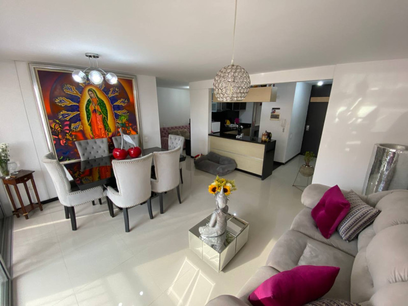 Apartamento En Venta - Ciudad Jardín, Cali