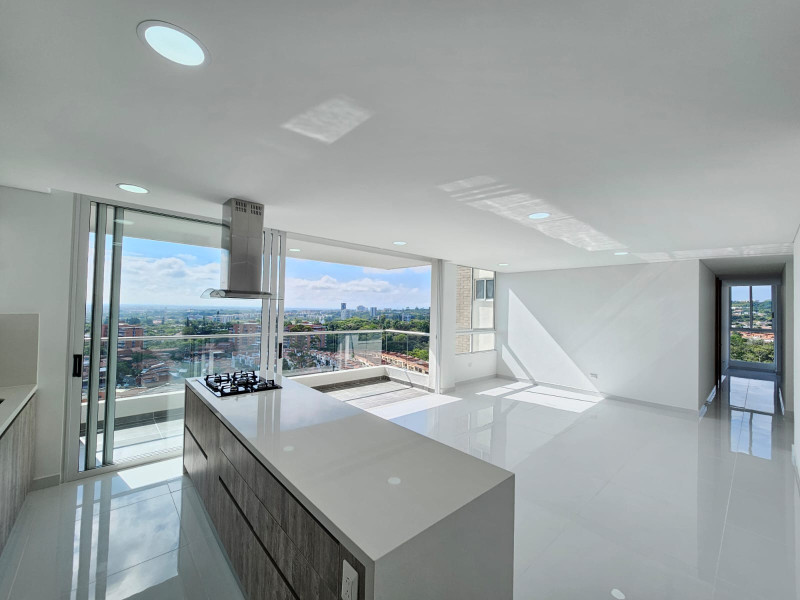 Apartamento En Venta - Ciudad Jardín, Cali