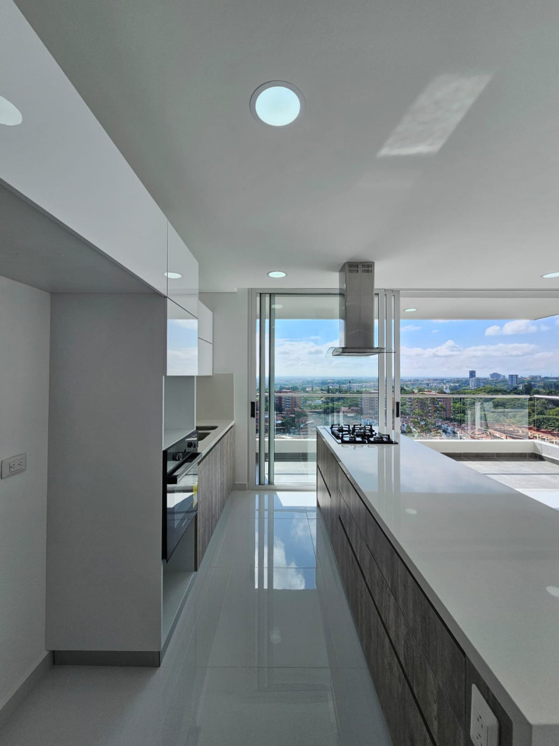 Apartamento En Venta - Ciudad Jardín, Cali