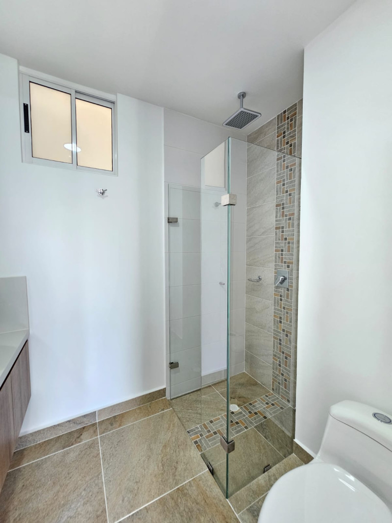 Apartamento En Venta - Ciudad Jardín, Cali