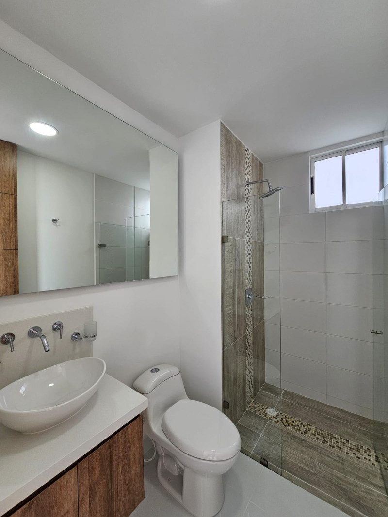 Apartamento En Venta - Ciudad Jardín, Cali