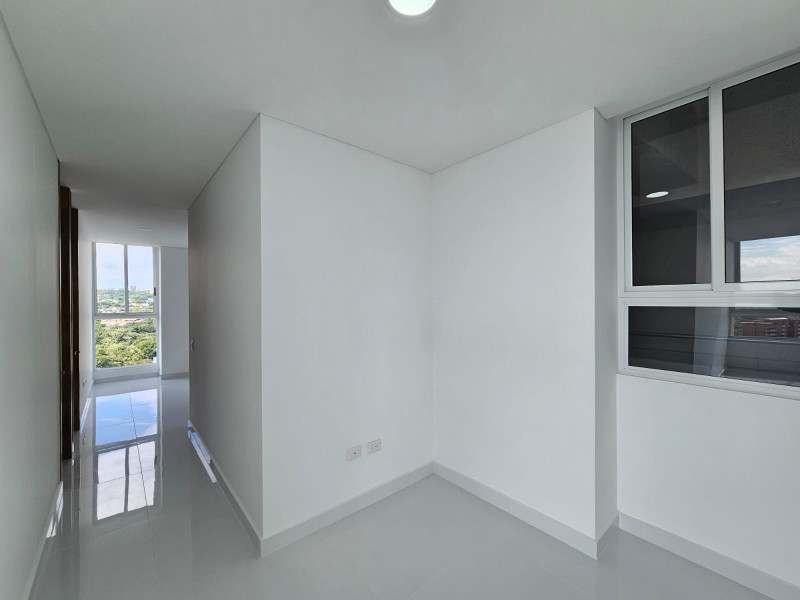 Apartamento En Venta - Ciudad Jardín, Cali