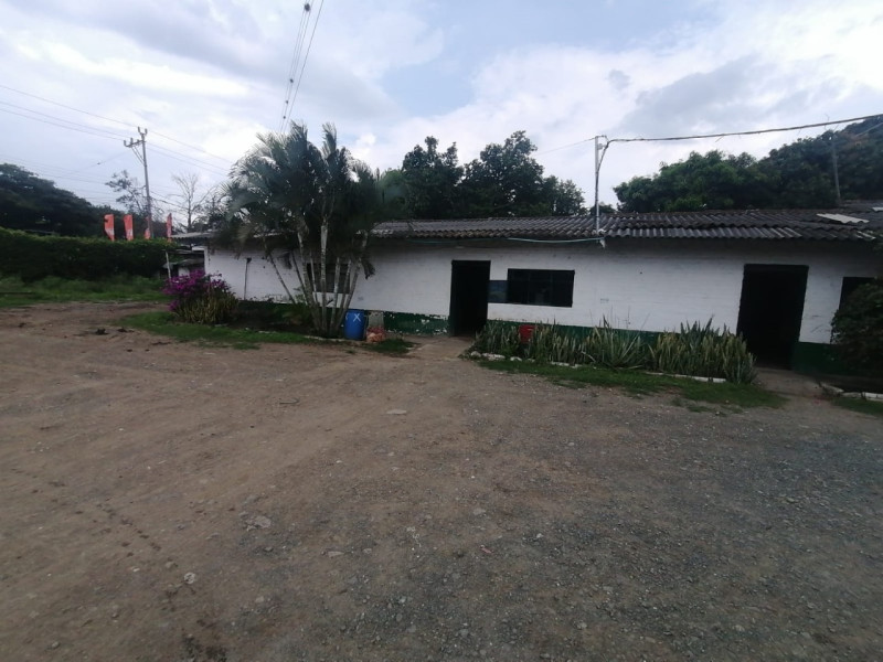 Bodega En Arriendo - Guacanda, Yumbo