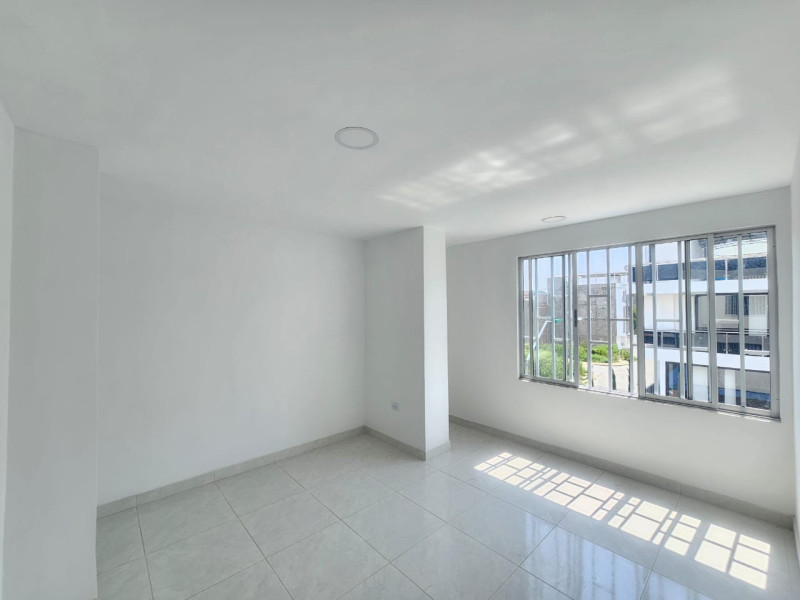 Apartamento En Arriendo - Ciudad 2000, Cali