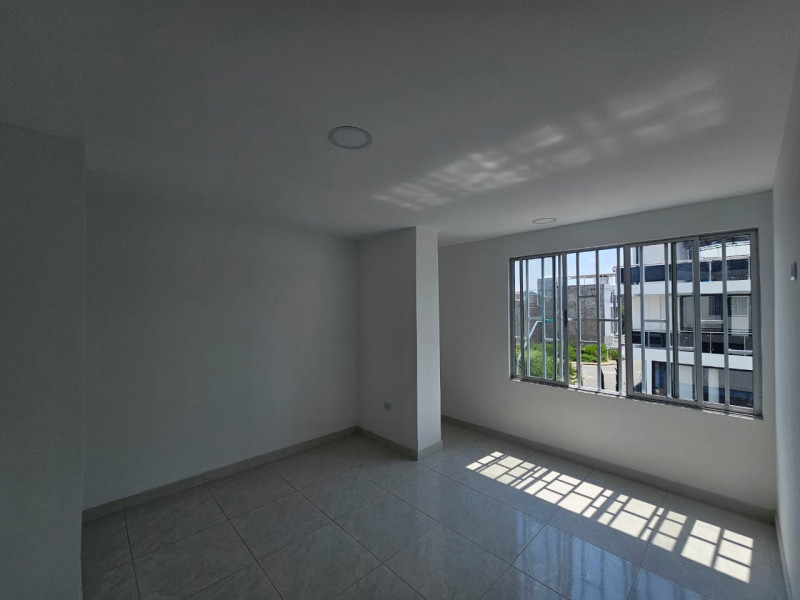 Apartamento En Arriendo - Ciudad 2000, Cali