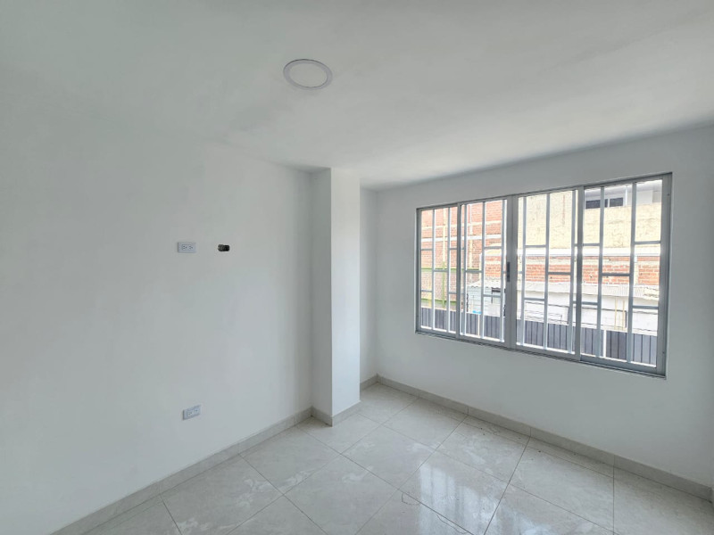 Apartamento En Arriendo - Ciudad 2000, Cali