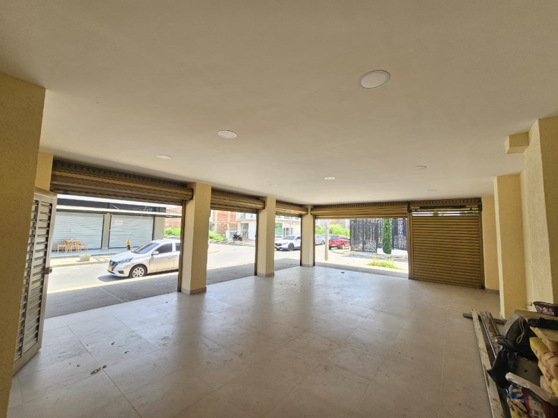 Local En Arriendo - Ciudad 2000, Cali