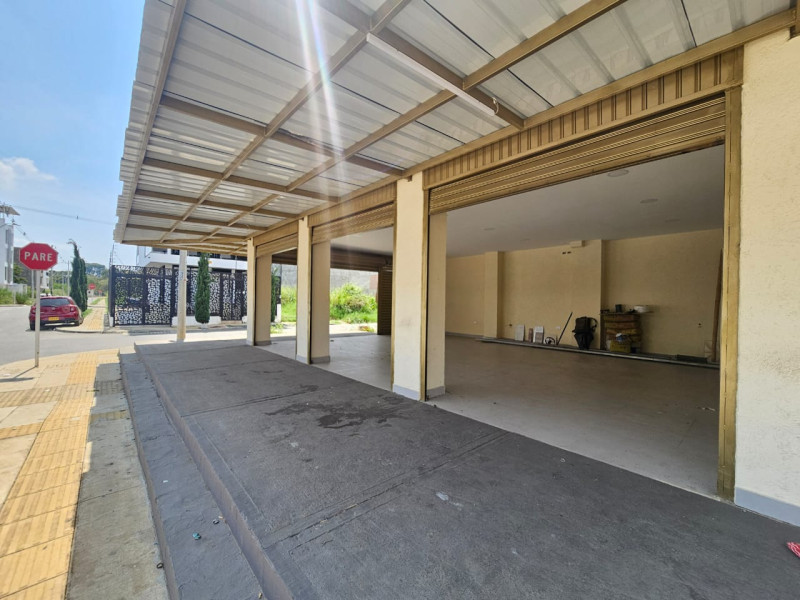 Local En Arriendo - Ciudad 2000, Cali