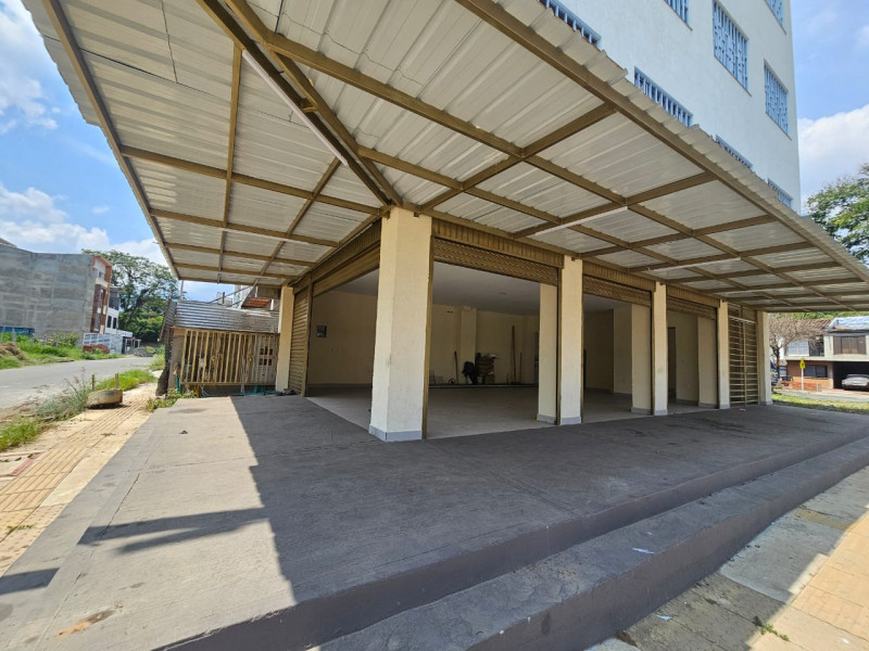 Local En Arriendo - Ciudad 2000, Cali