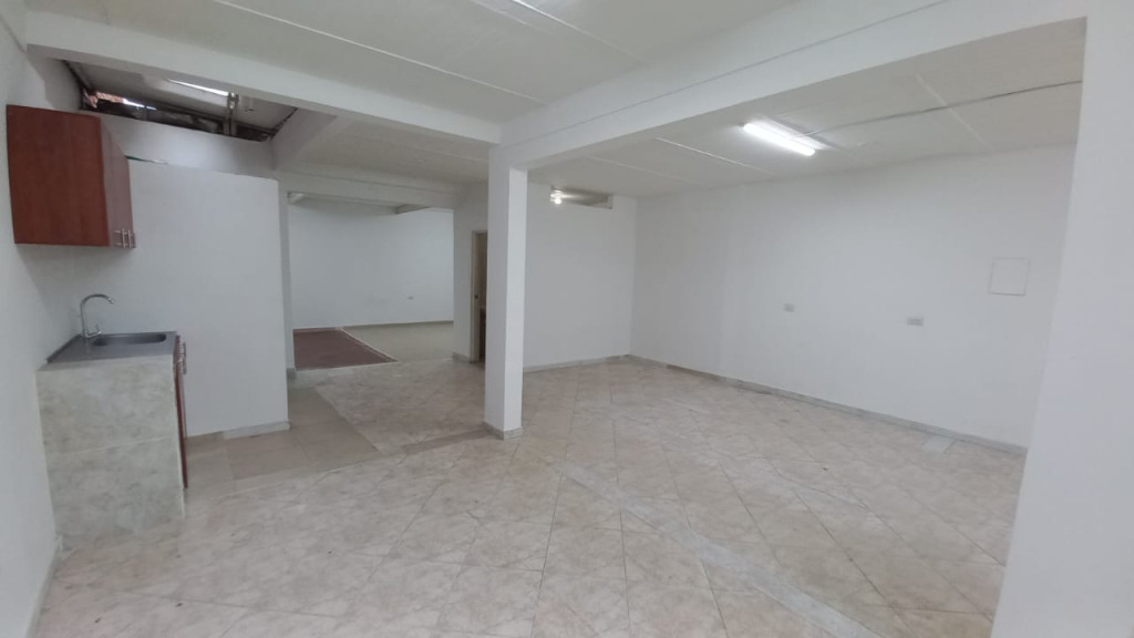 Local En Arriendo - Calima, Cali