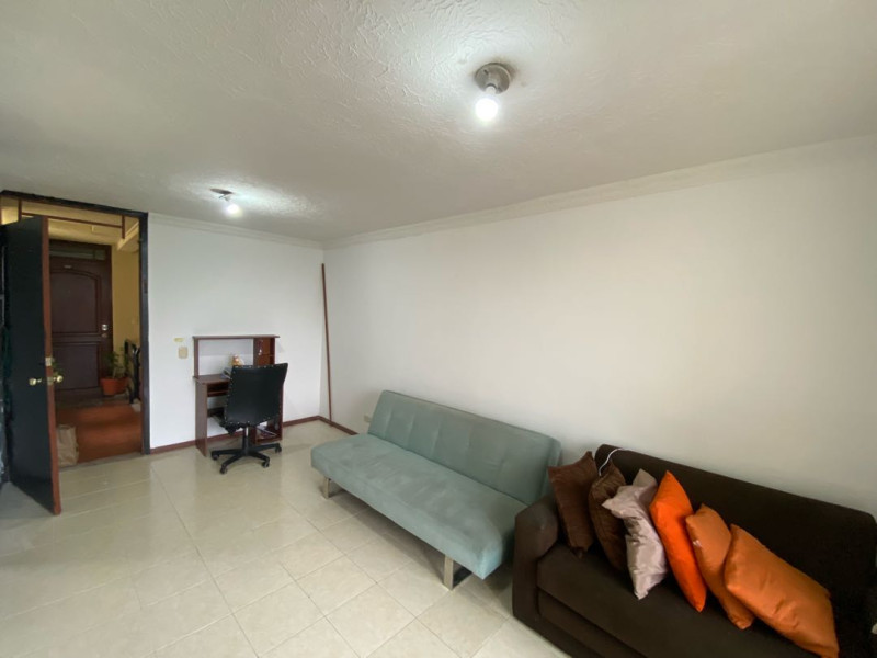 Apartamento En Venta - El Aguacatal, Cali