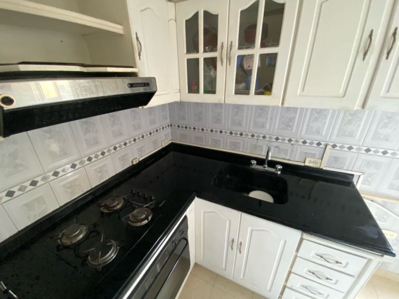 Apartamento En Venta - El Aguacatal, Cali