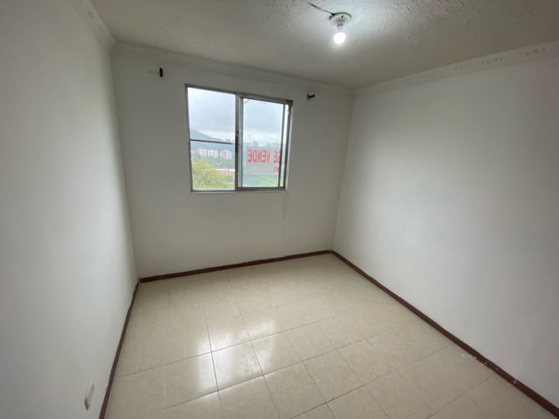 Apartamento En Venta - El Aguacatal, Cali