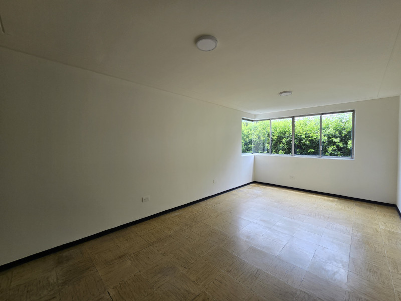 Apartamento En Venta - Cañaveralejo - Seguros Patria, Cali