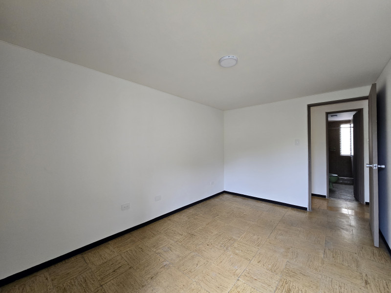 Apartamento En Venta - Cañaveralejo - Seguros Patria, Cali