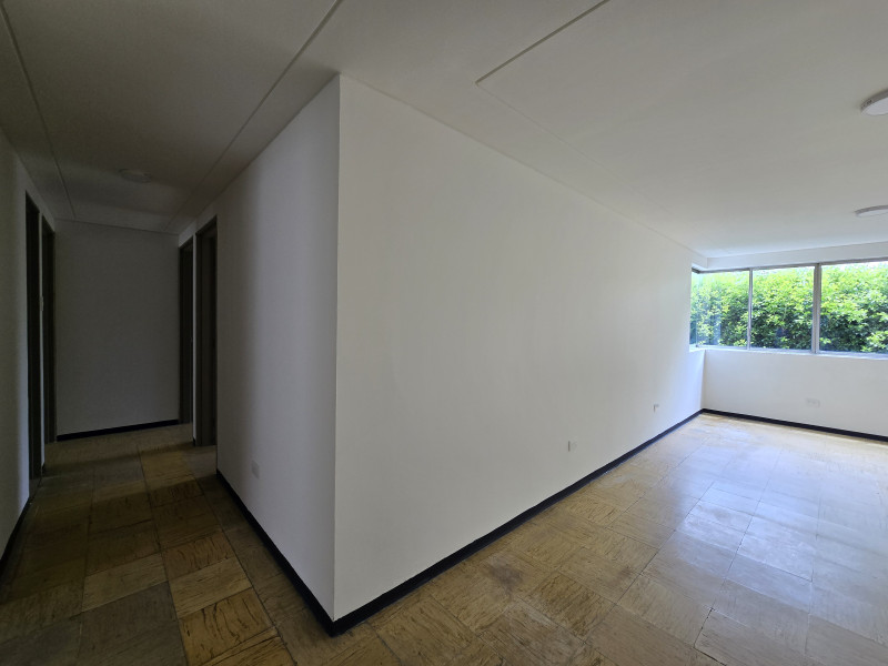 Apartamento En Venta - Cañaveralejo - Seguros Patria, Cali