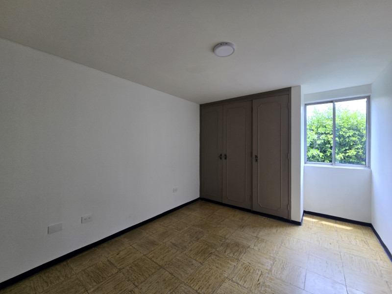 Apartamento En Venta - Cañaveralejo - Seguros Patria, Cali