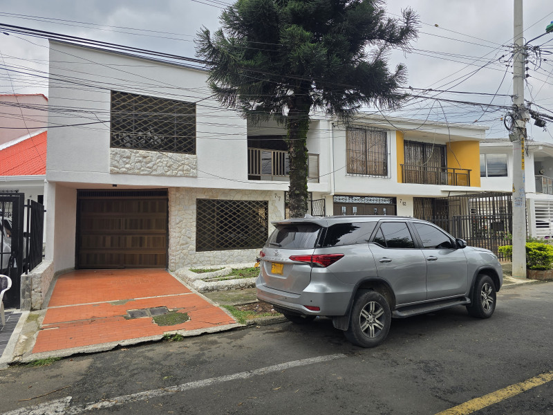 Casa En Venta - Nueva Tequendama , Cali