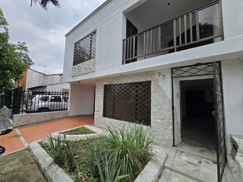 Casa En Venta - Nueva Tequendama , Cali