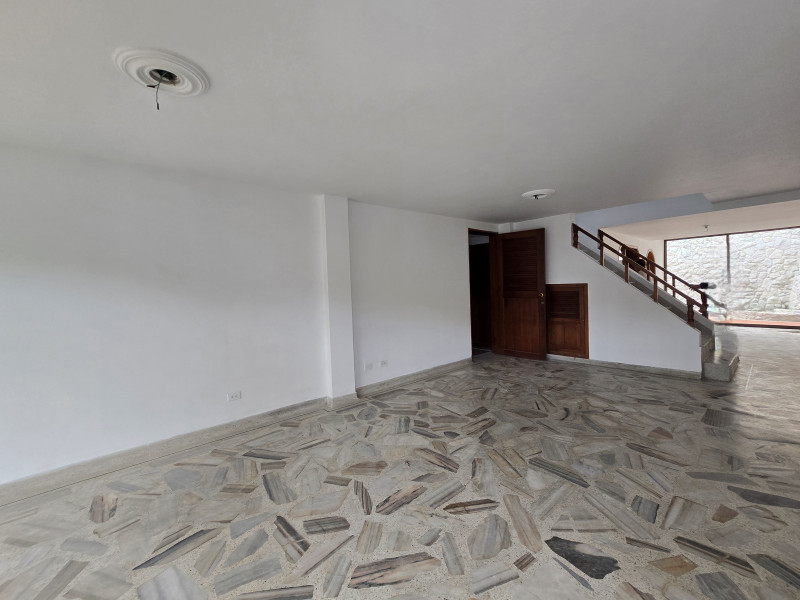 Casa En Venta - Nueva Tequendama , Cali