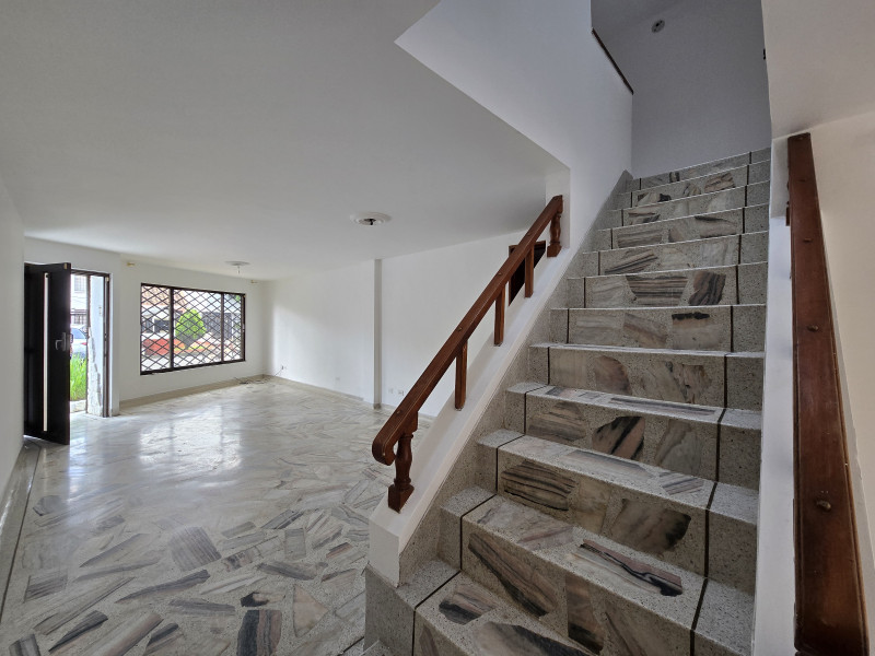 Casa En Venta - Nueva Tequendama , Cali