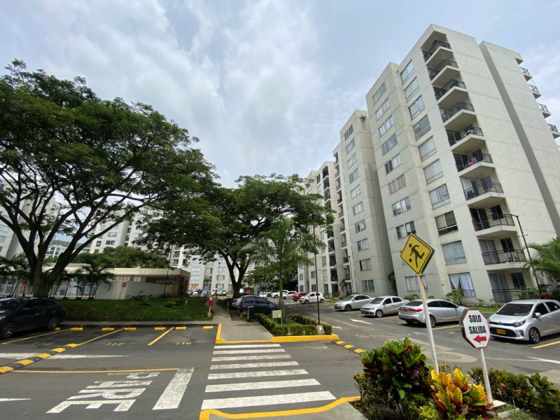 Apartamento En Venta - Ciudad Guabinas, Yumbo