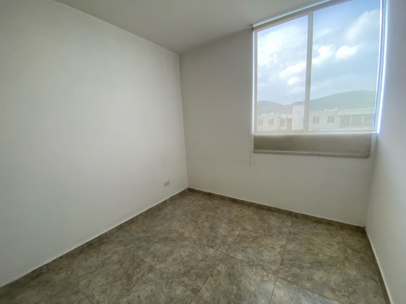 Apartamento En Venta - Ciudad Guabinas, Yumbo