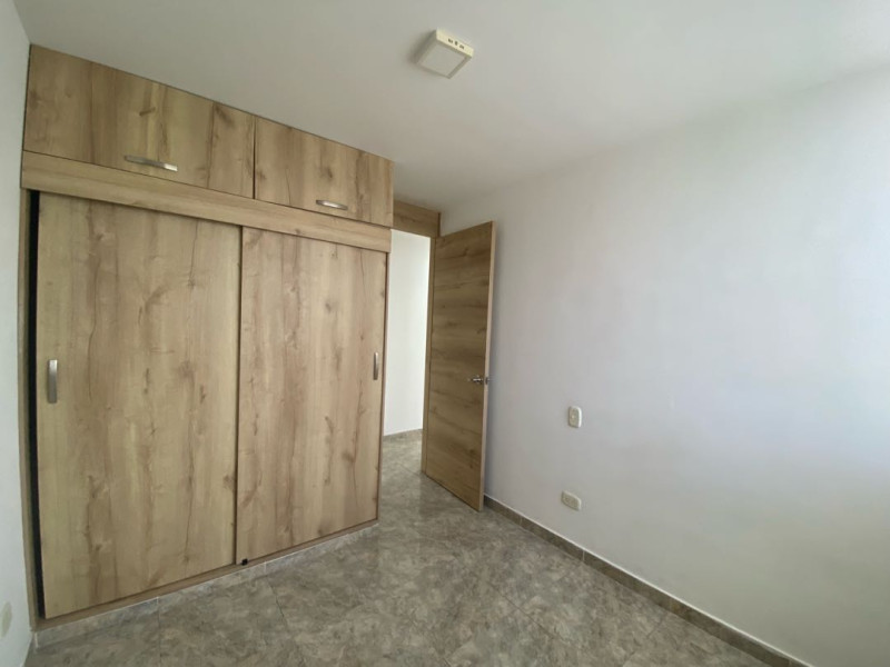 Apartamento En Venta - Ciudad Guabinas, Yumbo