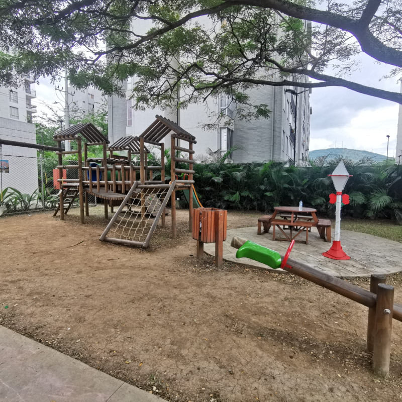 Apartamento En Venta - Ciudad Guabinas, Yumbo