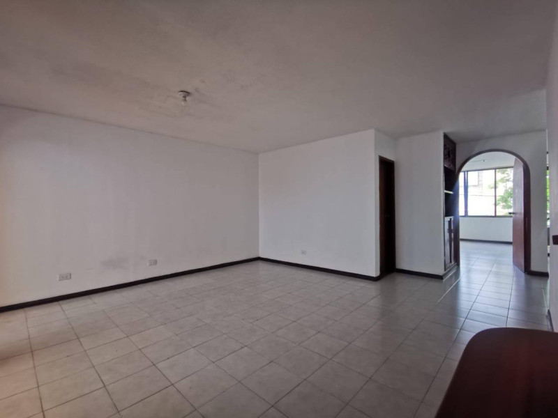 Edificio En Venta - Tequendama, Cali
