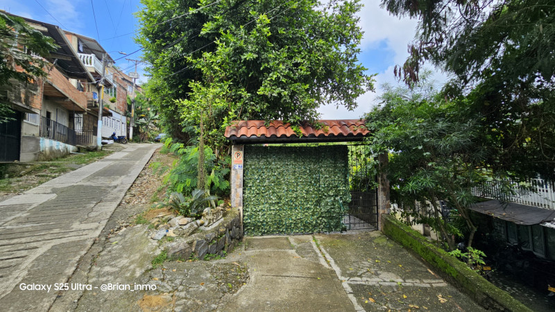 Casa En Arriendo - Santa Rita, Cali