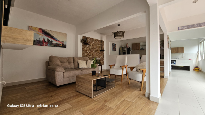 Casa En Arriendo - Santa Rita, Cali