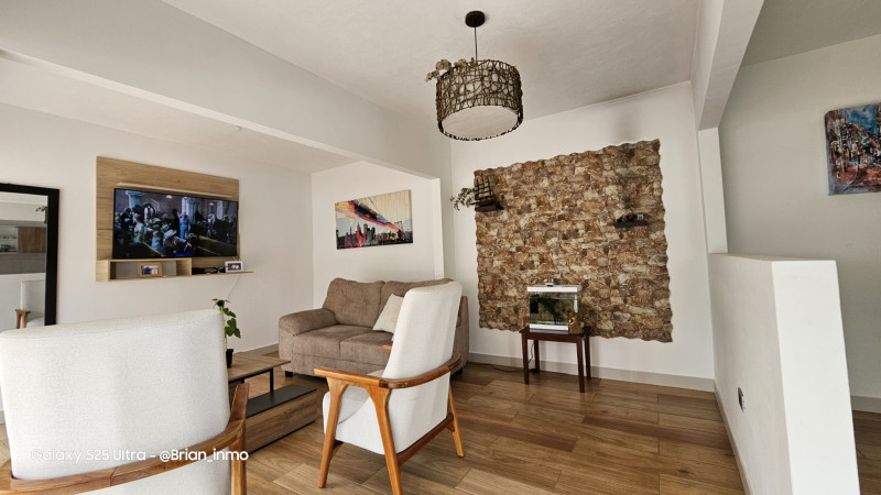 Casa En Arriendo - Santa Rita, Cali