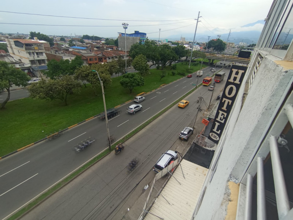 Edificio En Arriendo - Junín, Cali