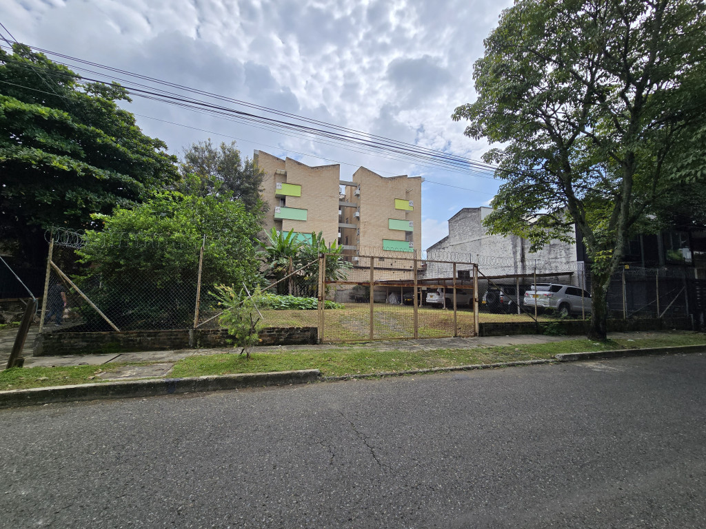 Lote En Venta - El Ingenio, Cali