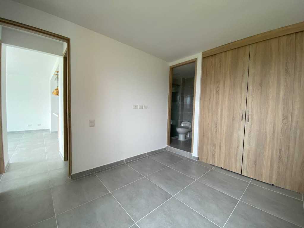 Apartamento En Venta - Bochalema, Cali