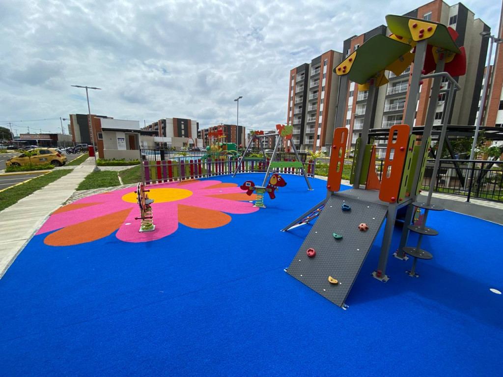 Apartamento En Venta - Bochalema, Cali