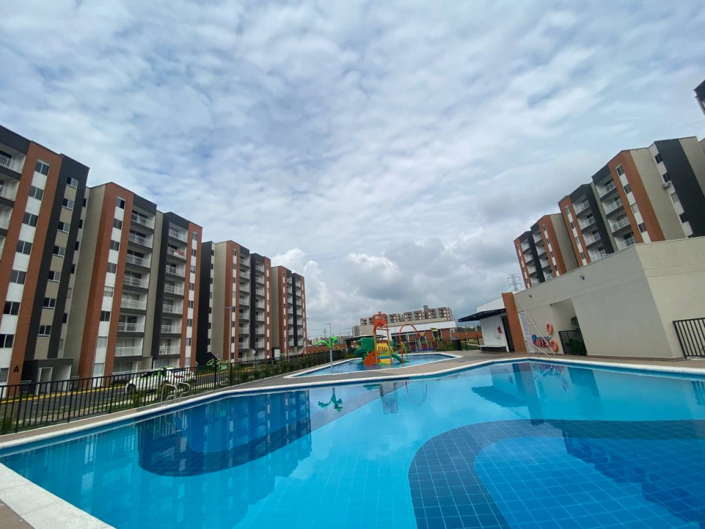 Apartamento En Venta - Bochalema, Cali