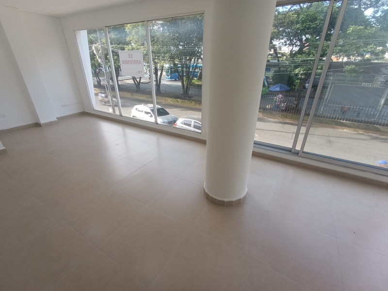 Edificio En Arriendo - Ciudad Jardín, Cali