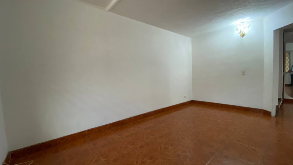 Casa En Venta - La Esmeralda, Cali