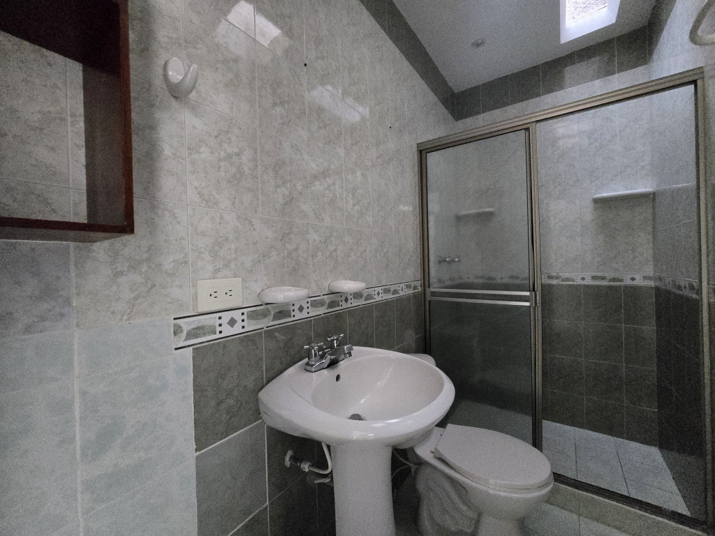 Casa En Venta - Prados Del Norte, Cali