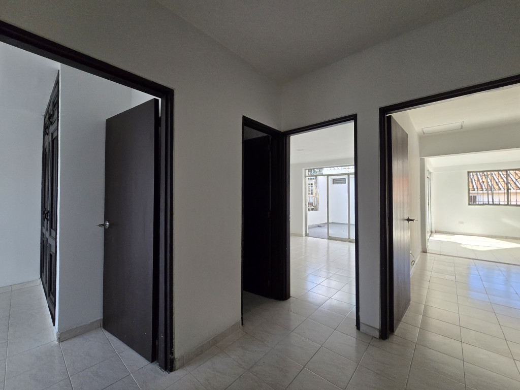 Casa En Venta - Prados Del Norte, Cali