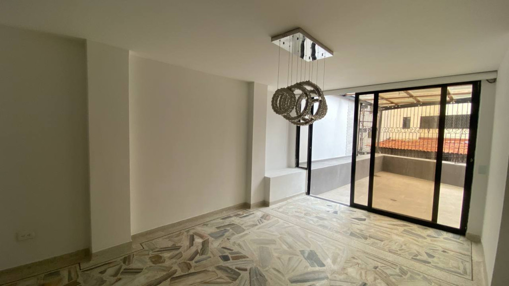 Casa En Venta - Tejares - Cristales, Cali